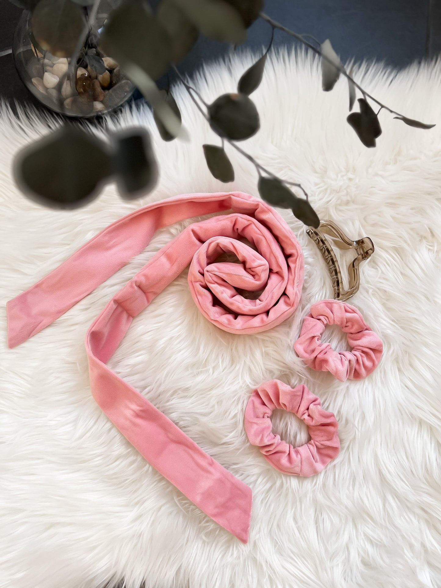 The Heatless Hair Wrap by COMALI - PINK